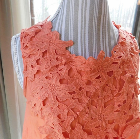 fabrik Tops - Fabrik, floral lace coral sleeveless top